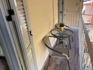 18-Balcony-1